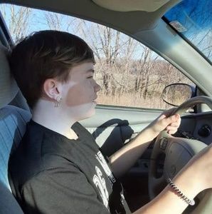 Meet your Posher, Connie